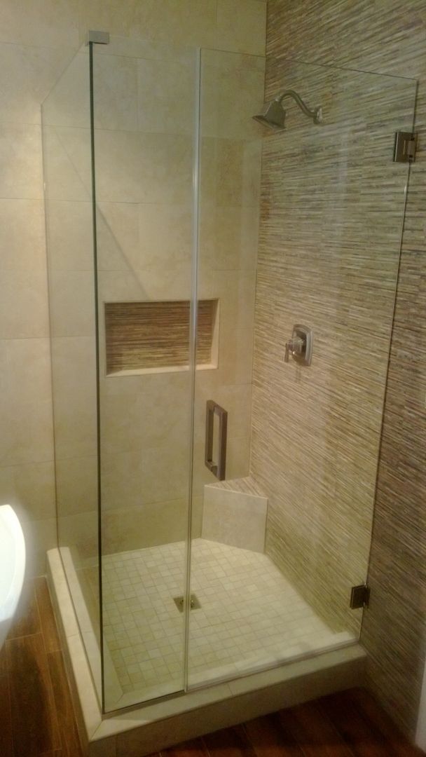 Shower Door 22