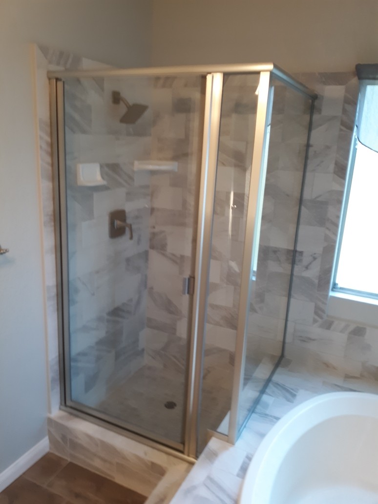 Shower Door 14
